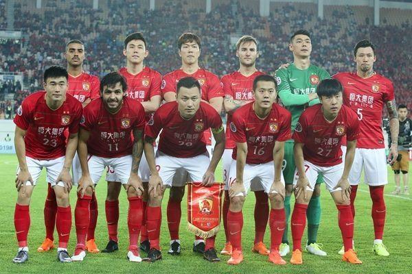 Jiejie离队更多内幕被曝光，续约费被砍70%，要求转型被拒绝