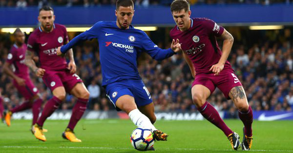 欧联比赛中一球员嘲讽对手鼻子形状，多名队友上前打抱不平