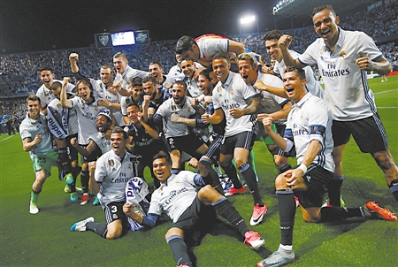 那不勒斯vs亚特兰大：麦克托米奈、霍伊伦首发，卢克曼、德凯特拉雷出战