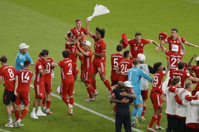 祸从口出！官方：多次争议言论，艾梅加被斯特拉斯堡队内禁赛