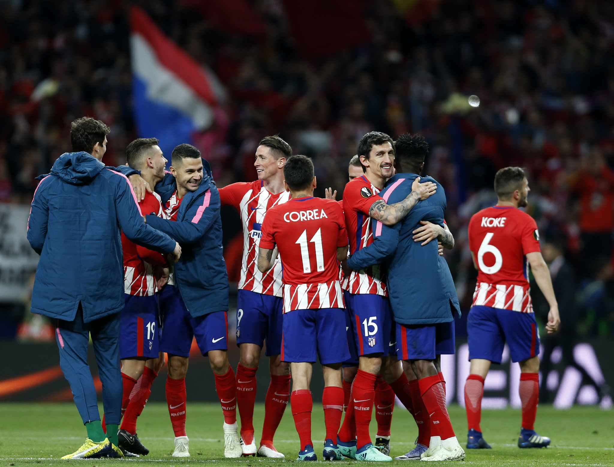 篮球NBA明星球员参加公益活动